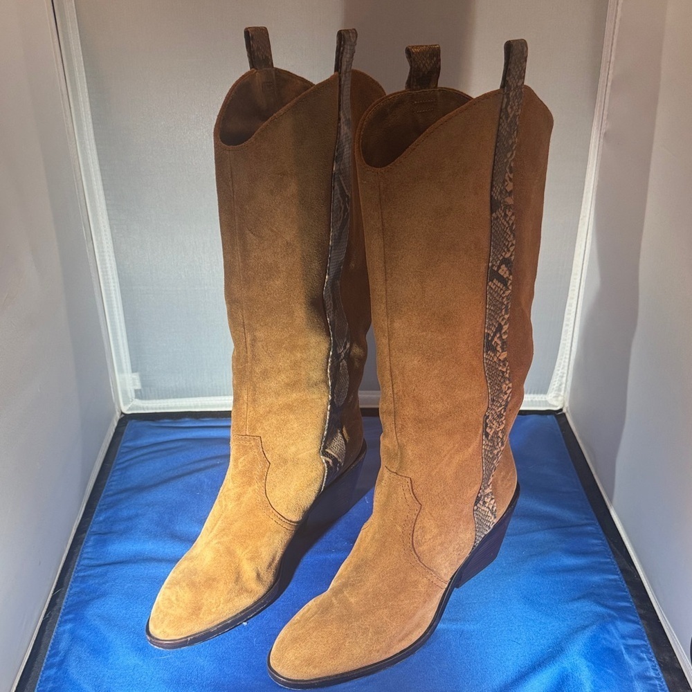 Donald Pliner riot suede western riding boot tan suede and snakeskin print strap - Picture 2 of 12
